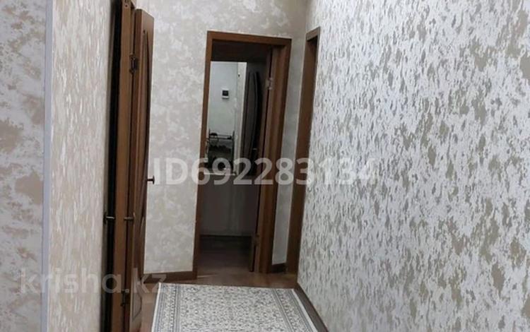 2-комнатная квартира · 93 м² · 5/5 этаж, мкр. Алтын орда, Мустафы Шокая 5 — гипермаркет Дина за 35 млн ₸ в Актобе — фото 5