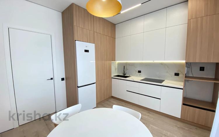 3-комнатная квартира, 95.5 м², 10/12 этаж, Туран 50/5 — Астана арена