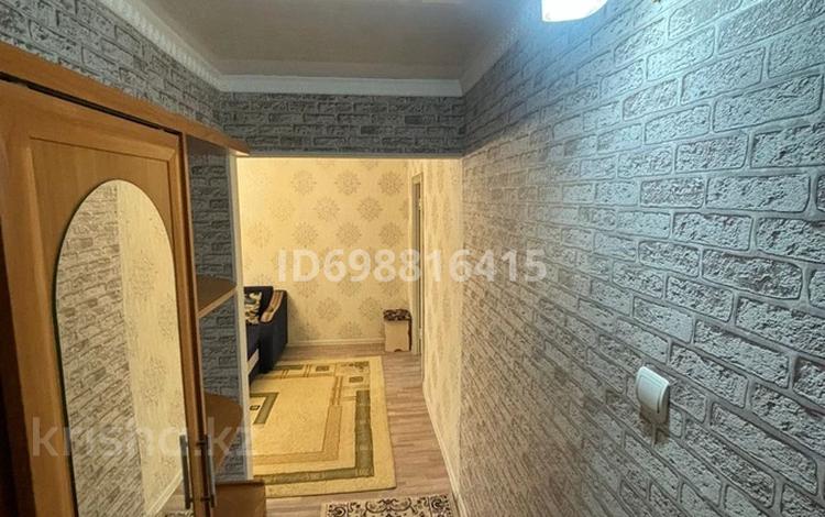 2-комнатная квартира · 45 м² · 3/5 этаж, 4 мкрн Салтанат 27 за 120 000 ₸ в Таразе — фото 3