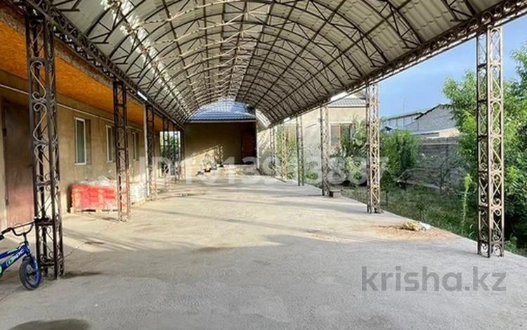 Жеке үй · 4 бөлме · 130 м² · 8 жүзд., Самал-3 ш/а., Абдраманова 104 — Ориентир 6 поликлиника, бағасы: 52 млн ₸ в Шымкенте, Абайский р-н — фото 2