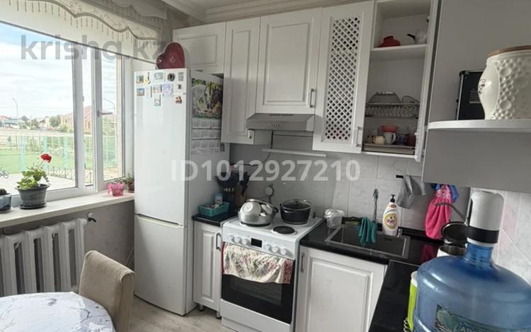3-бөлмелі пәтер · 85 м² · 2/3 қабат, Казакпаева 60, бағасы: 30 млн ₸ в Жезказгане — фото 2