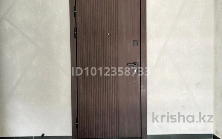 1-бөлмелі пәтер · 38 м² · 3/3 қабат, Аубакирова 12/45а, бағасы: 22 млн ₸ в  — фото 2