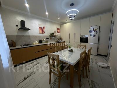 Часть дома · 5 комнат · 171 м² · 2.5 сот., Шапет Коспанов 35/3 за 65 млн ₸ в Уральске