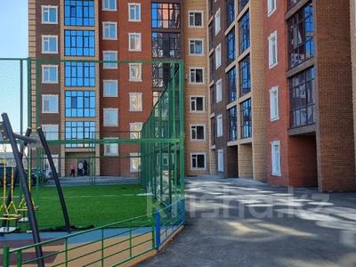 Продажа квартир в Акмолинской обл.: 2-комнатная квартира · 56.4 м² · 7/9 этаж, Акан серы 28 за 19 млн 〒 2-комнатная квартира · 56.4 м² · 7/9 этаж, Акан серы 28 за 19 млн 〒 в Кокшетау