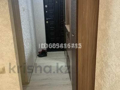 2-бөлмелі пәтер · 45 м² · 3/5 қабат, Новаторов 7/1, бағасы: 180 000 ₸ в Усть-Каменогорске, Ульбинский