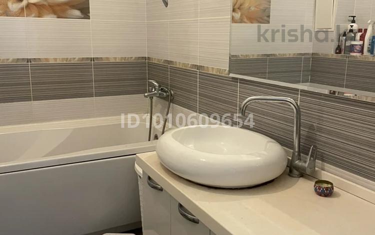 2-бөлмелі пәтер · 77 м² · 1/5 қабат, мкр. Алтын орда, Байшева 7/1 — Скай парк, бағасы: 29 млн ₸ в Актобе — фото 2