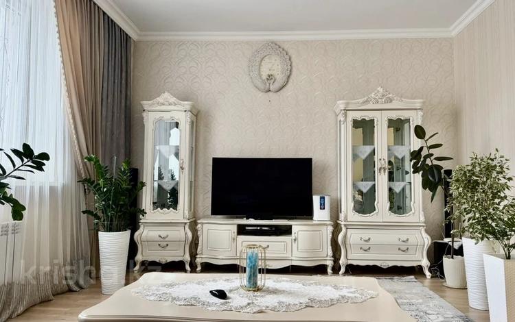 3-комнатная квартира · 122.3 м² · 15/19 этаж, Қалибек Куанышбаев 15 за 61 млн ₸ в Астане, Сарайшык р-н — фото 2