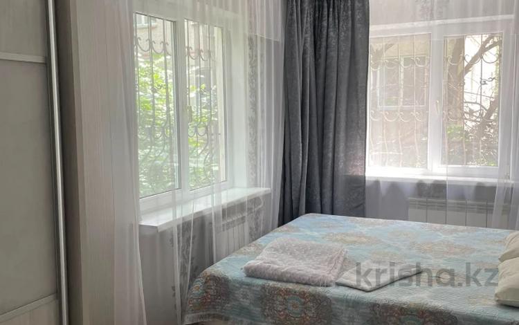 2-комнатная квартира · 44 м² · 2/4 этаж, мкр №7 17 за 280 000 ₸ в Алматы, Ауэзовский р-н — фото 2