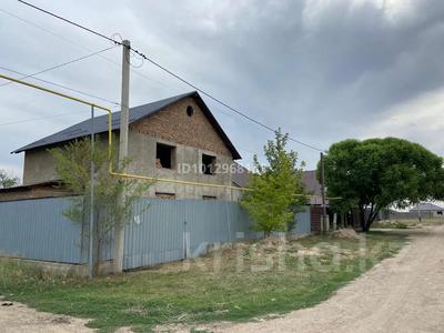 Жеке үй · 6 бөлме · 300 м² · 10 сот., Достык 31, бағасы: 60 млн ₸ в Аскара Токпанова (Казцик)
