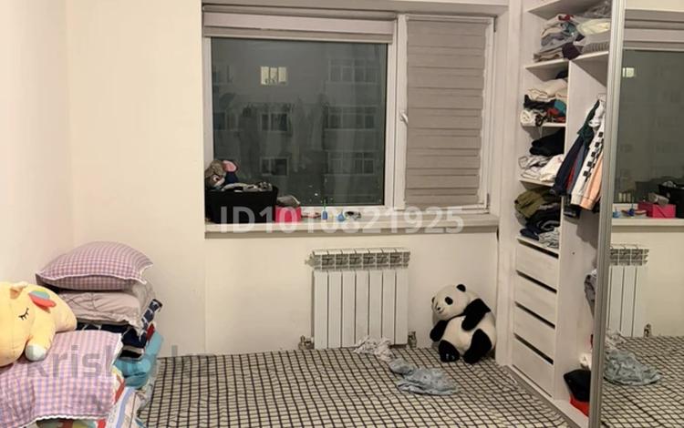 1-комнатная квартира · 48 м² · 11/16 этаж, мкр Мамыр-1 29/5 за 40 млн ₸ в Алматы, Ауэзовский р-н — фото 2