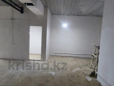 2-комнатная квартира, 93 м², Алтын орда за 8.5 млн 〒 в Актобе