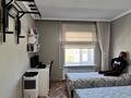 3-бөлмелі пәтер · 77 м² · 4/5 қабат, Независимости 17а, бағасы: 32 млн ₸ в Сатпаев — фото 6