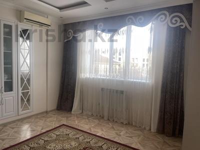 3-комнатная квартира · 106.3 м² · 2/8 этаж, мкр Нурсая, Габдиева — Т. Жумагалиева за 47 млн ₸ в Атырау