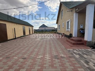 Отдельный дом · 3 комнаты · 100 м² · 10 сот., 5 микрорайон 129 — Спорт комплекса им.К.Мунайтпасова и детской площадьки за 35 млн ₸ в 