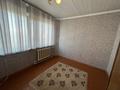 4-бөлмелі пәтер · 64 м² · 2/5 қабат, 15-шағынаудан 14 — Горняк,61 школа, бағасы: 11 млн ₸ в Караганде, Алихана Бокейханова р-н — фото 5