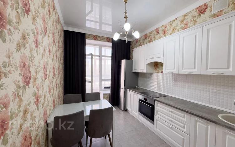 2-бөлмелі пәтер · 59.2 м² · 3/9 қабат, Алихана Бокейханова 11, бағасы: 43.7 млн ₸ в Астане, Есильский р-н — фото 2