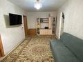 3-комнатная квартира · 46 м² · 1/5 этаж, Майкудук, 12й микрорайон 22 за 9.2 млн 〒 в Караганде, Алихана Бокейханова р-н