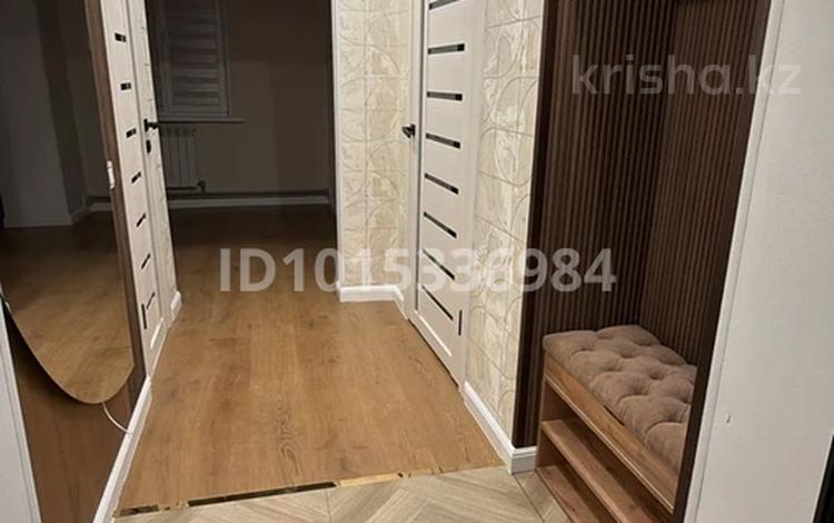 2-бөлмелі пәтер · 37.7 м² · 4/5 қабат, Толе би 5, бағасы: 200 000 ₸ в Каскелене — фото 2