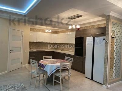 3-бөлмелі пәтер, 128 м², 21/21 қабат тәулік бойы, Толе би, бағасы: 25 000 〒 в Алматы, Алмалинский р-н