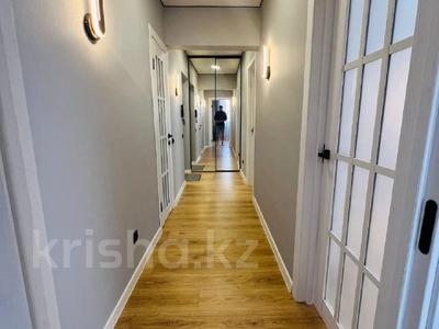 2-бөлмелі пәтер · 85 м² · 8/18 қабат, Абиша Кекилбайулы 97а, бағасы: 450 000 ₸ в Алматы, Бостандыкский р-н