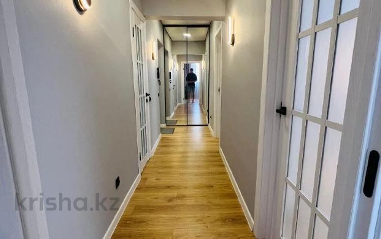 2-бөлмелі пәтер · 85 м² · 8/18 қабат, Абиша Кекилбайулы 97а, бағасы: 450 000 ₸ в Алматы, Бостандыкский р-н — фото 2