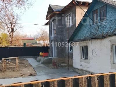 Жеке үй · 7 бөлме · 300 м² · 6 сот., мкр Таусамалы, Таусамалы ш/а. — Грозы улица, 156, бағасы: 1 млн 〒 в Алматы, Наурызбайский р-н