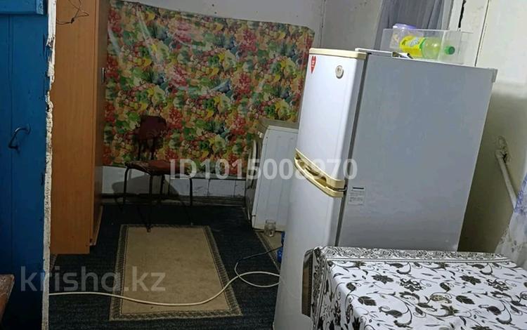 Часть дома · 1 комната · 25 м² · 6 сот., мкр Алтын Бесик 147 за 70 000 ₸ в Алматы, Ауэзовский р-н — фото 2