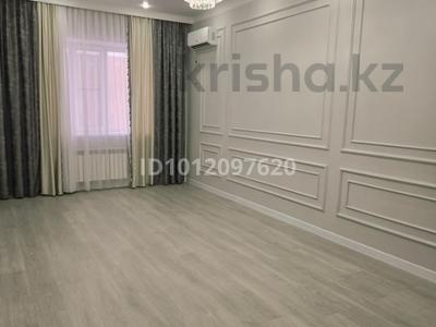 2-бөлмелі пәтер · 80 м² · 5/5 қабат, мкр. Алтын орда, Мкр.Батыс-2 — Мұстафа Шокай, бағасы: 250 000 ₸ в Актобе