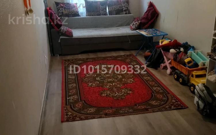 2-бөлмелі пәтер · 45 м² · 4/5 қабат, Маметова — Возле торгового дома Камея, бағасы: 9 млн ₸ в Аксу — фото 2