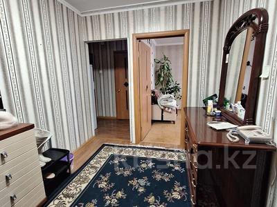 3-комнатная квартира, 67 м², 6/9 этаж, Болатбаева 4 за 22.3 млн 〒 в Петропавловске