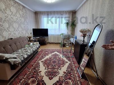 3-комнатная квартира, 67 м², 9/9 этаж, Жукова 7 за ~ 19.4 млн 〒 в Петропавловске