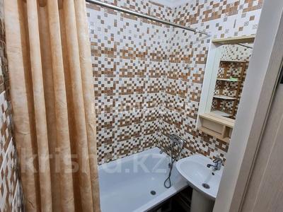 2-бөлмелі пәтер · 48 м² · 2 қабат, Жаңа қала ш/а. 56, бағасы: 10 000 ₸ в Караганде, Казыбек би р-н