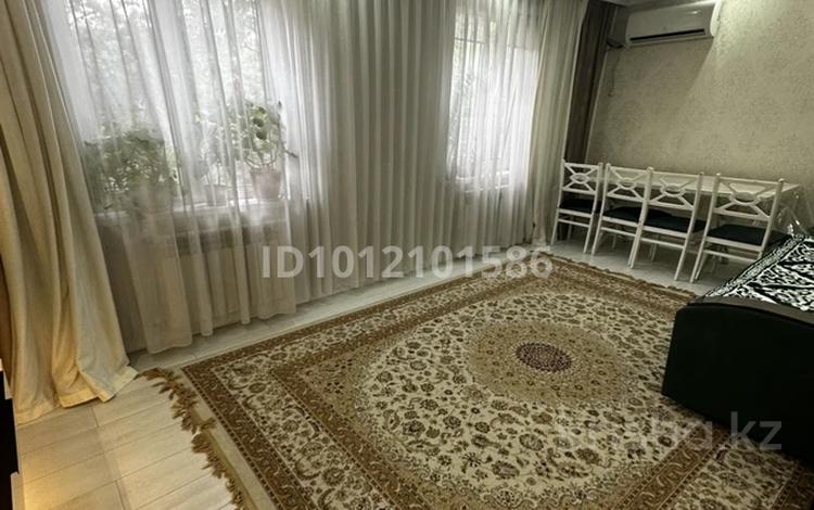 3-комнатная квартира · 55 м² · 4/5 этаж, мкр Айнабулак-3 за 40 млн ₸ в Алматы, Жетысуский р-н — фото 2