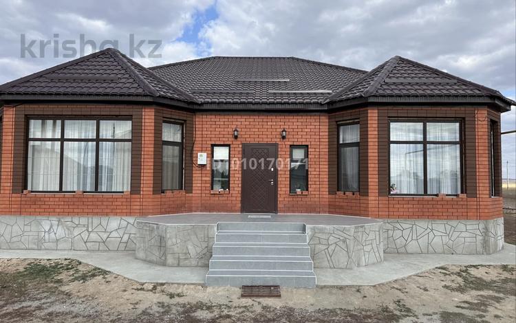 Жеке үй · 5 бөлме · 193.7 м² · 20 сот., Елек 78А, бағасы: 50 млн ₸ в Актобе, жилой массив Курайлы — фото 2