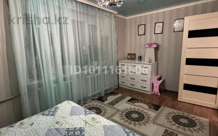 3-комнатная квартира · 52 м² · 4/5 этаж, Панфилова — Рядом с 16 школой , Азия дом за 15 млн ₸ в Кентау — фото 4