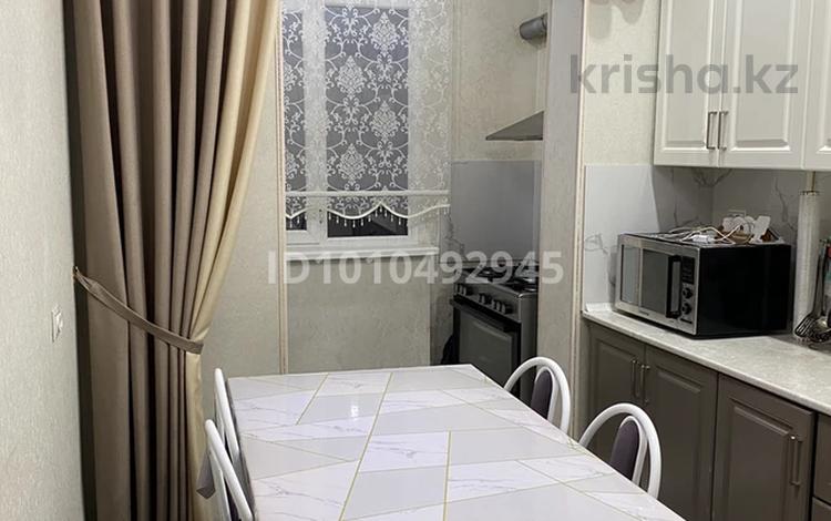 3-бөлмелі пәтер · 67.5 м² · 3/5 қабат, мкр Алатау 39, бағасы: 22.5 млн ₸ в Таразе — фото 2