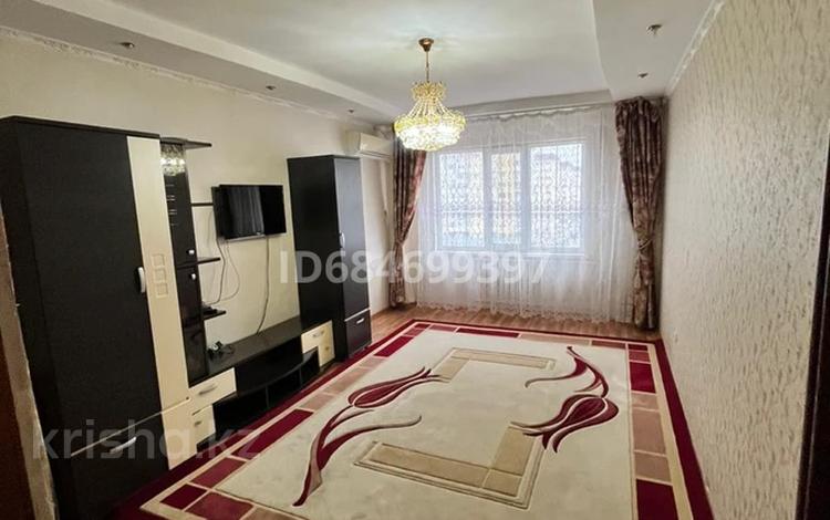 3-комнатная квартира · 74 м² · 5/6 этаж, мкр. Алмагуль 27 за 200 000 ₸ в Атырау — фото 9