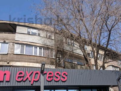 4-комнатная квартира · 93.9 м² · 4/4 этаж, мкр Кемел (Первомайское), Жайсан 1 — Бекмаханова Жансугурова за 49 млн ₸ в Алматы, Жетысуский р-н