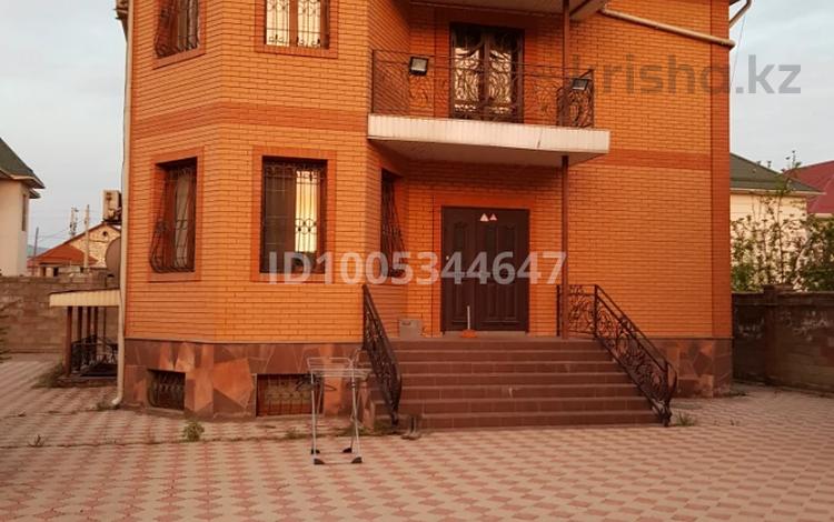 3 бөлме · 300 м² · 2 қабат, мкр Шугыла, Ащирбек Сыгай, бағасы: 100 000 ₸ в Алматы, Наурызбайский р-н — фото 16