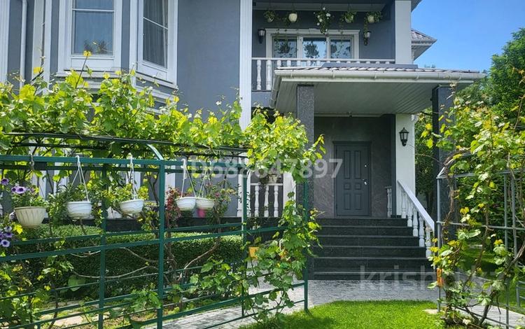 Отдельный дом · 6 комнат · 200 м² · 12 сот., Жанат 36а за 405 млн 〒 в Алматы — фото 211