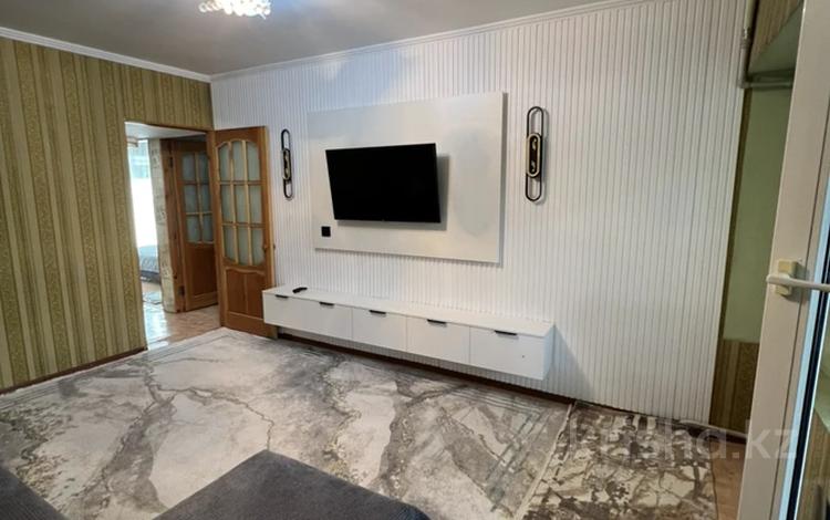 3-бөлмелі пәтер · 70 м² · 2/4 қабат, мкр Алтай-1, Майлина 75 — Кольцо Ваз, бағасы: 300 000 ₸ в Алматы, Турксибский р-н — фото 2