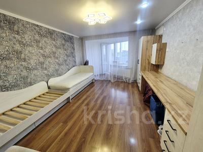 3-комнатная квартира · 75 м² · 5/5 этаж, мкр Михайловка , мкр Михайловка, улица Аманжолова 43 за 27.5 млн ₸ в Караганде, Казыбек би р-н