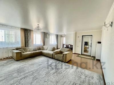4-комнатная квартира · 118 м² · 7/10 этаж, Сатпаева 36/1 за 450 000 〒 в Усть-Каменогорске