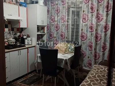 2-комнатная квартира · 34 м² · 3/4 этаж, мкр Салтанат — находится рядом с базарчиком за 9 млн ₸ в Таразе