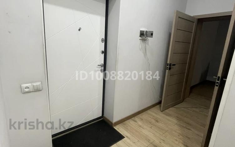 3-бөлмелі пәтер · 60.7 м² · 3 қабат, Ожет 68, бағасы: 350 000 ₸ в Алматы, Алатауский р-н — фото 15