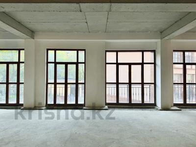 4-комнатная квартира · 208 м² · 3/3 этаж, Тайманова 222/3 — проспект Достык за 270 млн ₸ в Алматы, Медеуский р-н