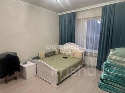 2-комнатная квартира · 65 м² · 8/14 этаж, Туркестан 28/2 — Бухар Жырау за 400 000 ₸ в Астане, Есильский р-н