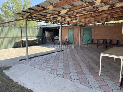 Отдельный дом · 3 комнаты · 92 м² · 7.2 сот., Мусабаева 51 — Центральная за 12 млн ₸ в Умбетали