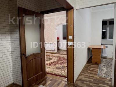 2-бөлмелі пәтер · 57 м² · 5/5 қабат, мкр Нижний Отырар 13, бағасы: 17 млн ₸ в Шымкенте, Туран р-н