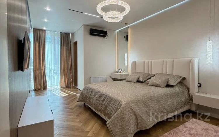4-комнатная квартира · 140 м² · 6/20 этаж, Брусиловского за 120 млн ₸ в Алматы, Алмалинский р-н — фото 11